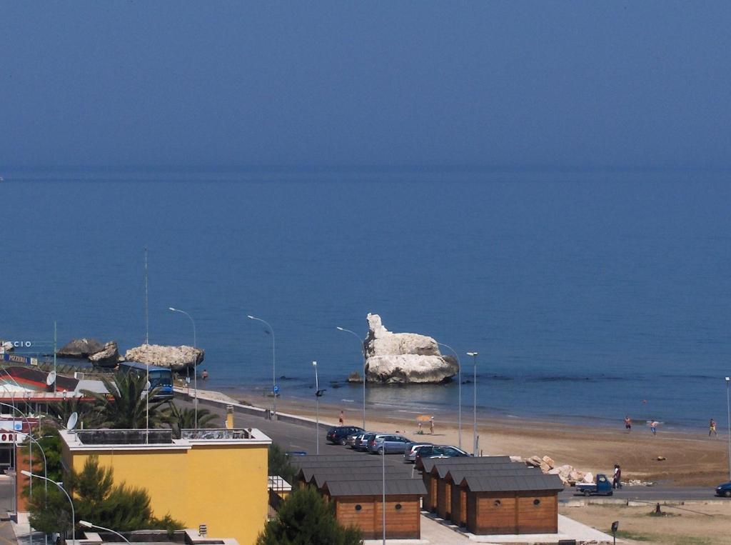 Hotel Piccolo Paradiso Di 로디가르가니코 외부 사진