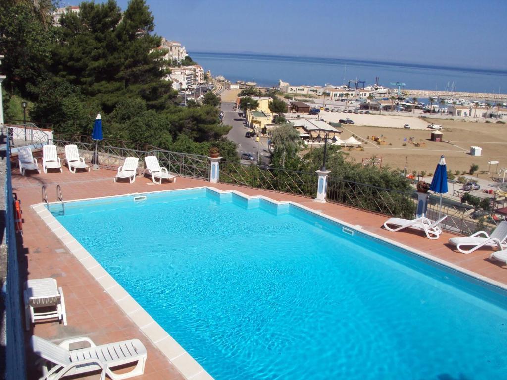 Hotel Piccolo Paradiso Di 로디가르가니코 외부 사진