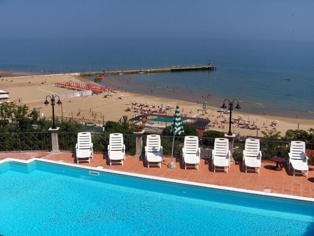 Hotel Piccolo Paradiso Di 로디가르가니코 외부 사진